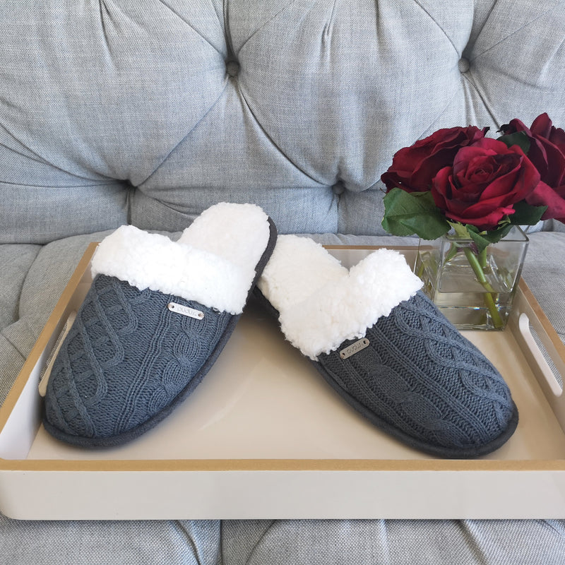 Cable Knit Grey Creekside Slide Slippers